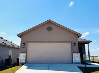 10002 Besson Blvd, Converse, TX 78109