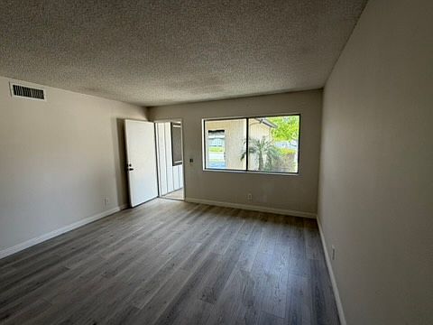 BRAND NEW LAMINATE FLOORING THROUGHOUT THE HOUSE