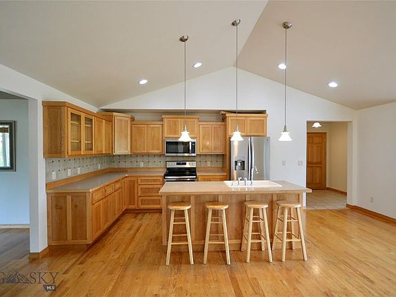 2nd image of 190 Morgan Creek Ln