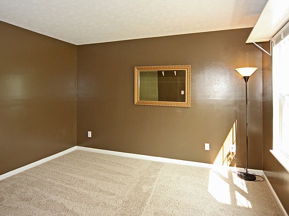5th image of 18947 Planer Dr