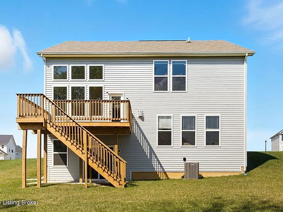 4th image of 3950 Creek Meadow Dr