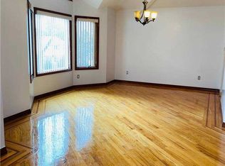 198-21 49th Ave FLOOR 2, Fresh Meadows, NY 11365