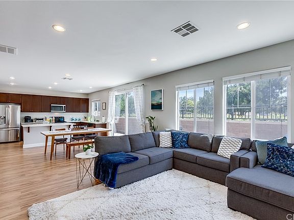 4th image of 16215 Navigator Ave