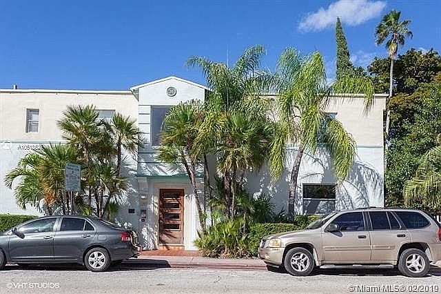 1st image of 1001 7th St APT 104