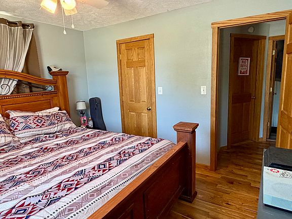 5th image of 219 S Lillian Avenue