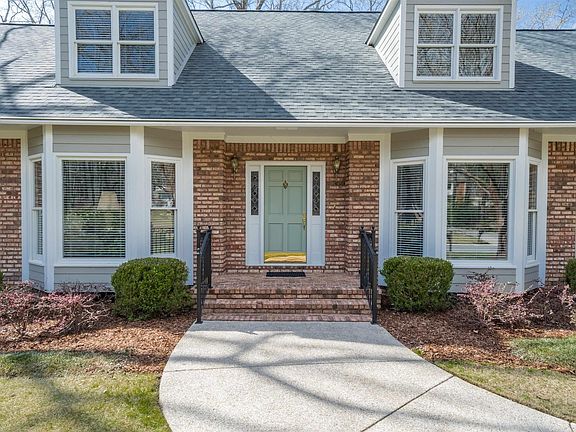 3rd image of 2817 Countrywood Cir