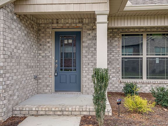 4th image of 162 Odie Ray St #C
