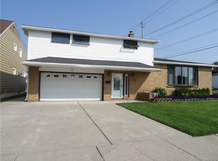 52 Christian Dr, Cheektowaga, NY 14225