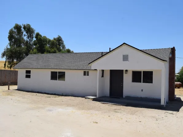 9501 S Academy Ave, Selma, CA 93662