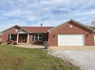 8861 E Cardinal Dr, Fairmount, IN 46928