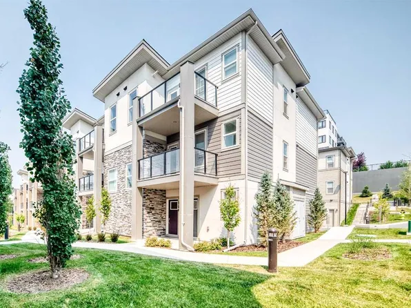 2117 S 81st St SW #129, Calgary, AB T3H 6H5