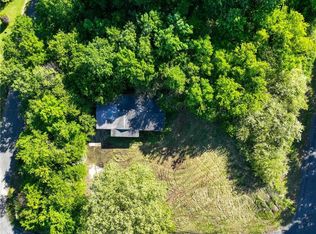 16 Dolphin Dr SE, Cartersville, GA 30121
