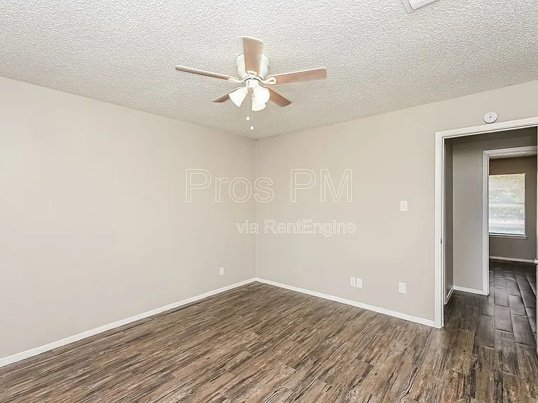 3807 Coates Cir #3805 — Photo 13