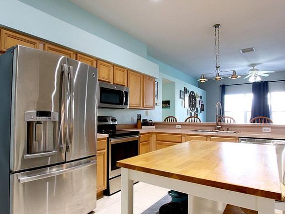 4th image of 2959 Hickory Grove Dr
