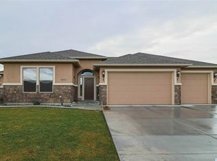 4622 Tamarisk Dr, Pasco, WA
