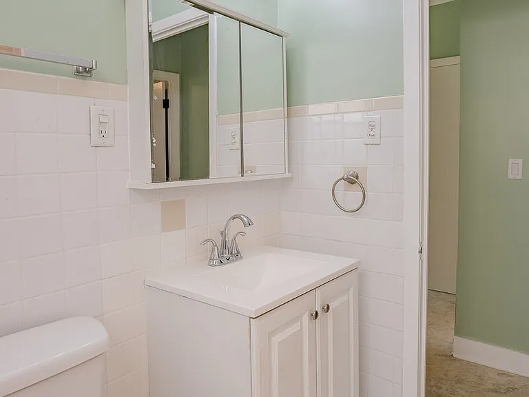 5515 N Monitor Ave #1 — Photo 8