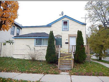 1st image of 2577 N 4th St
