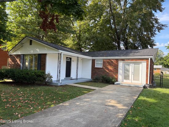 2520 Coronet Dr, Louisville, KY 40216