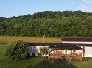 10635/10665 Old River Rd, McConnelsville, OH 43756