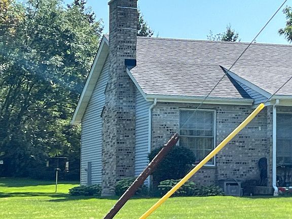 3rd image of 2405 32nd St
