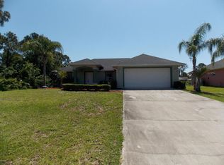 479 Ellington Ave SE, Palm Bay, FL 32909