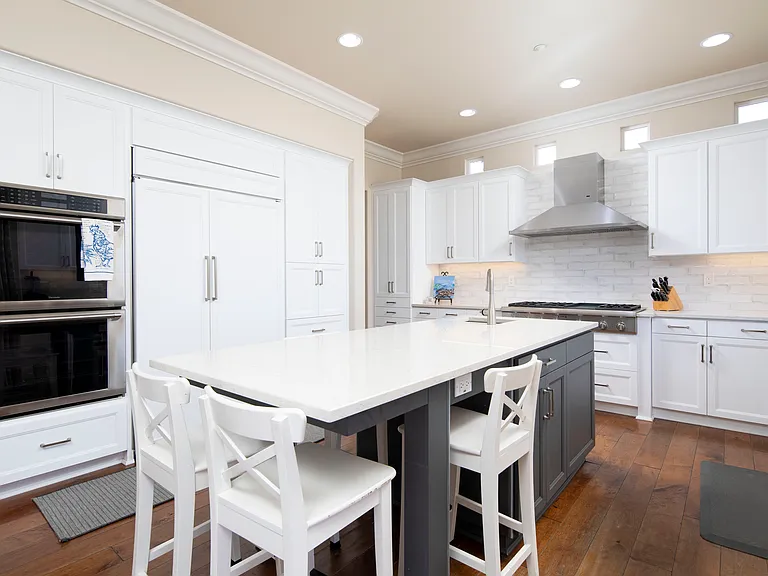 848 Jensen Ct — Photo 12