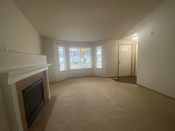 3rd image of 9005 NE 73rd St