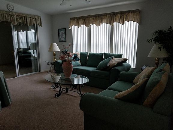 4th image of 1004 Oriole Cir