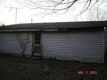 2nd image of 2101 John Windrow Rd #R
