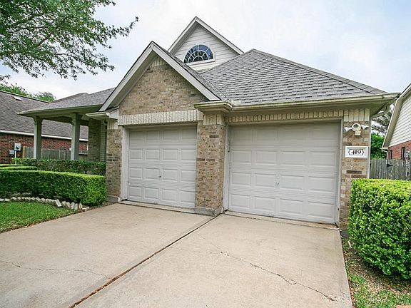 3rd image of 419 Williams Landing Dr