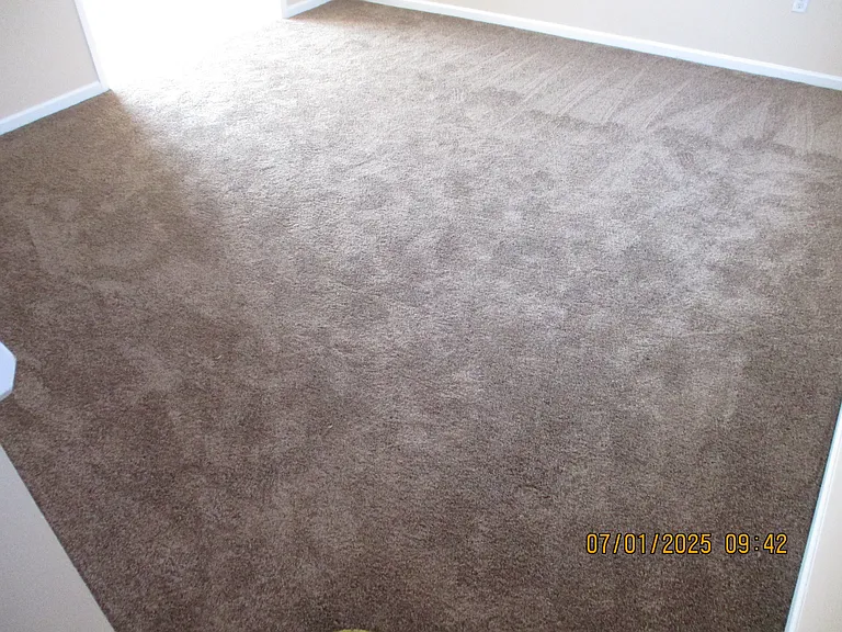 515 Leesburg Dr — Photo 17