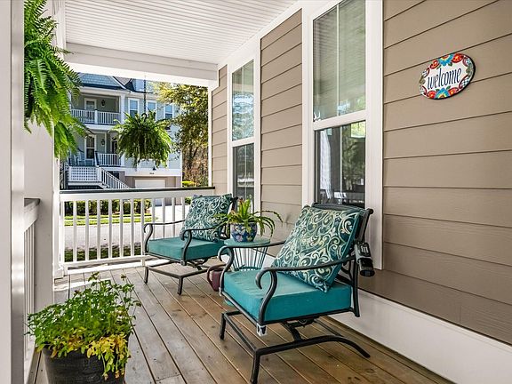 4th image of 2591 Rutherford Way