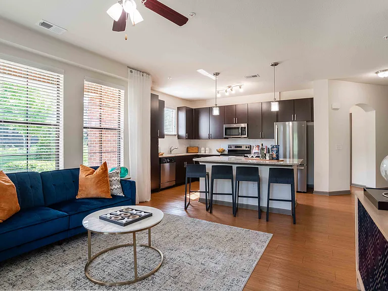 Velo Verdae Apartments — Photo 14