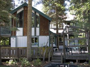 1739 Highland Dr, Mount Shasta, CA 96067