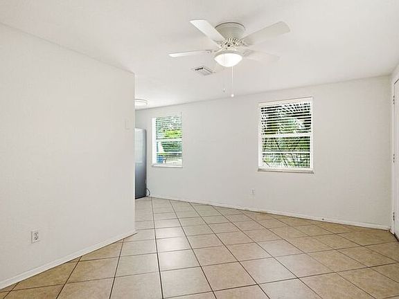 3rd image of 417 Milwaukee Ave