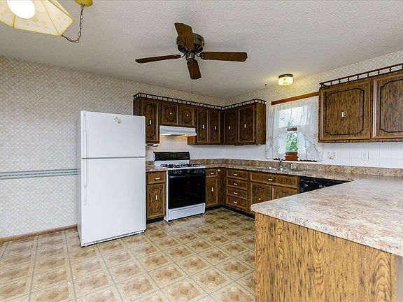 3rd image of 1030 Timberwood Trails Dr