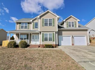 502 Lenoir Dr, Spring Lake, NC 28390