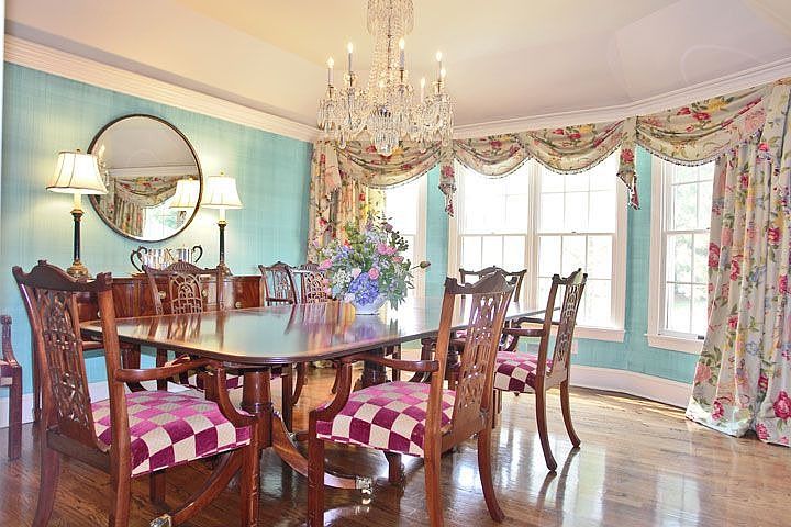 formal dining room