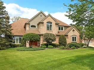 39620 Lake Park Ct, Genoa City, WI 53128