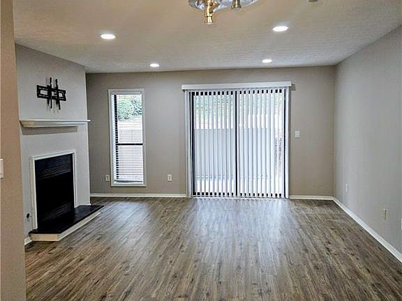 4th image of 206 Wynnes Ridge Cir SE