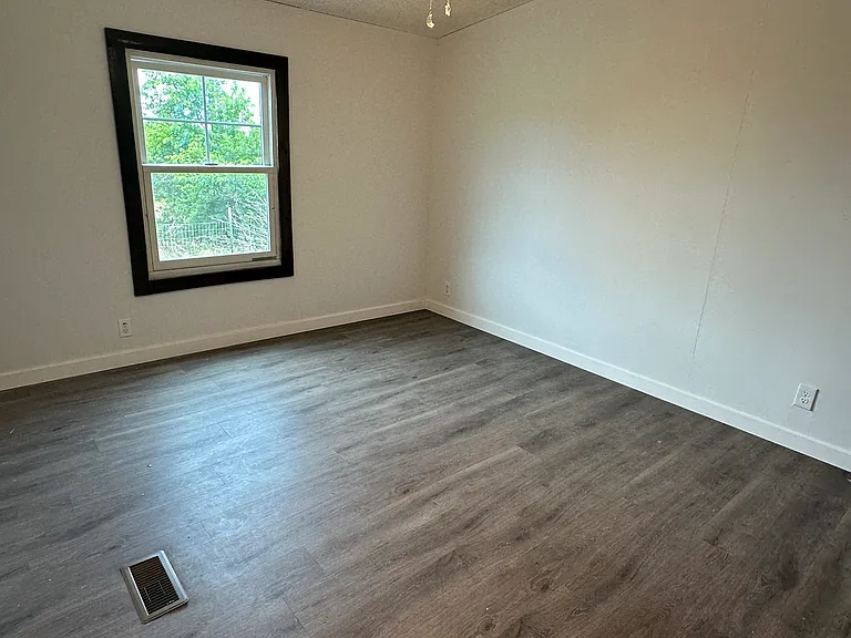 190 County Road 203 #2 — Photo 10
