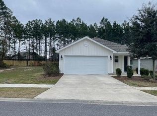 427 Earl Godwin Rd, Freeport, FL 32439