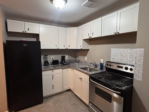 3rd image of 3536 Overview Rd