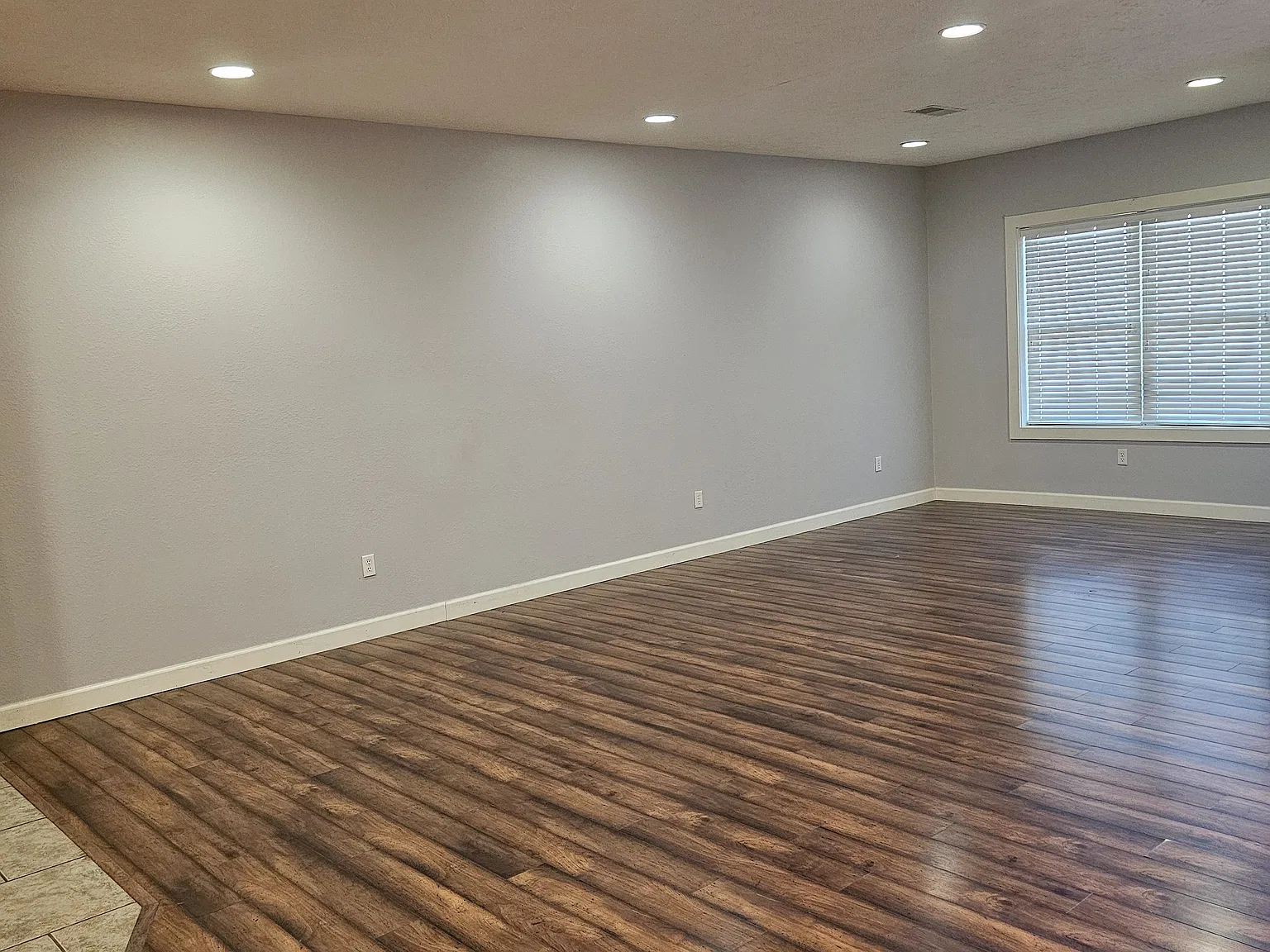 2 bed, 1660 sqft, $1,500 — Photo 2