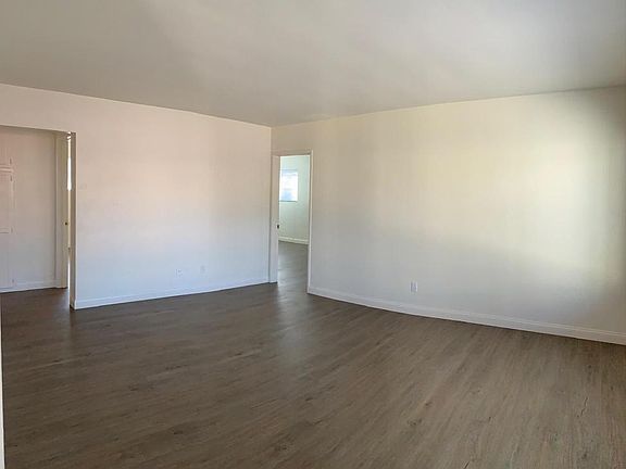 2nd image of 131 S Bancroft St
