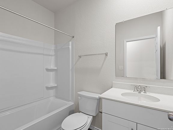 2nd image of 12048 Biznaga