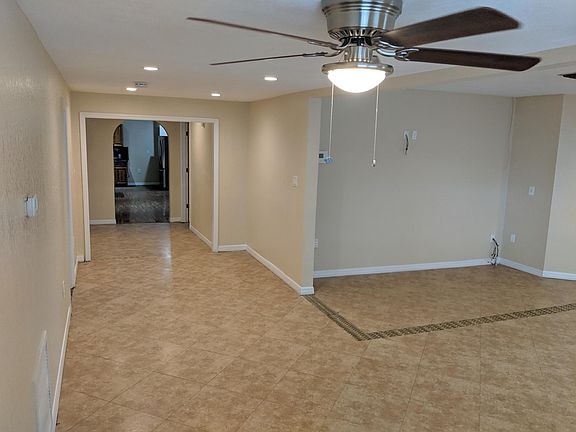 3rd image of 108 S Cooper Pl