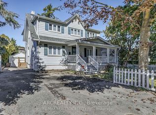 97 Centre St E, Richmond Hill, ON L4C1A3