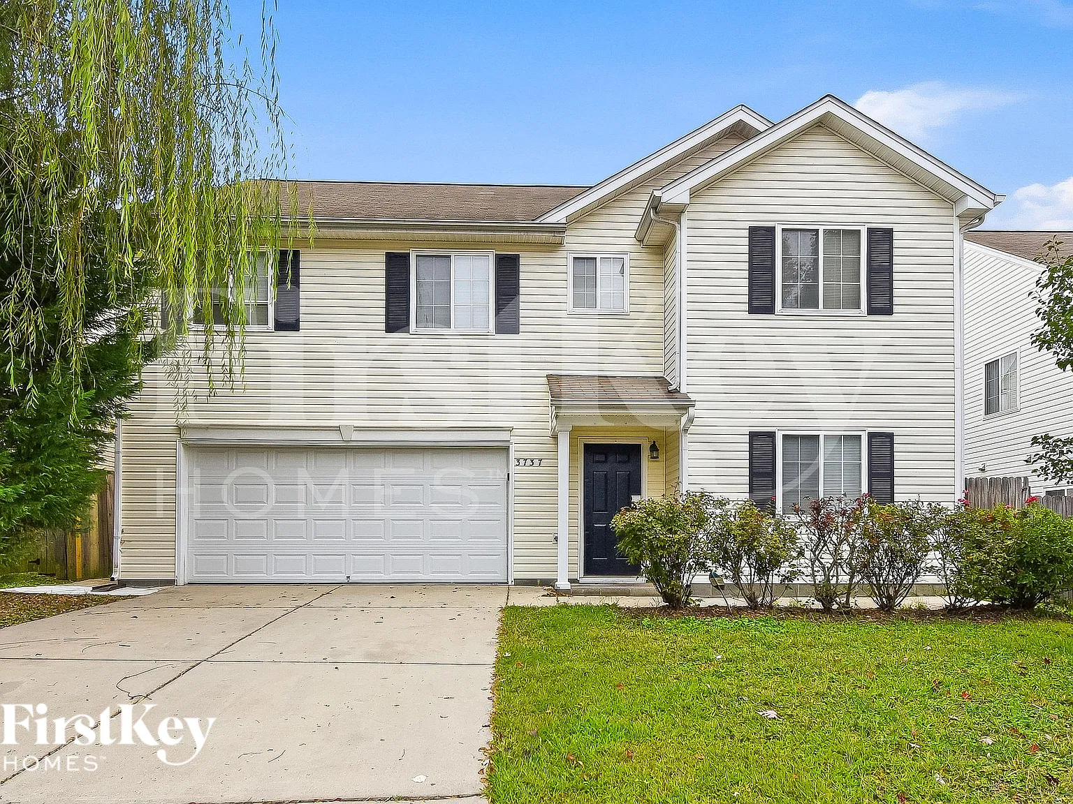 4 bed, 2.5 bath, 2442 sqft, $2,220 — Photo 1