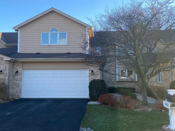 7935 Richardson Ln #7935, Tinley Park, IL 60487